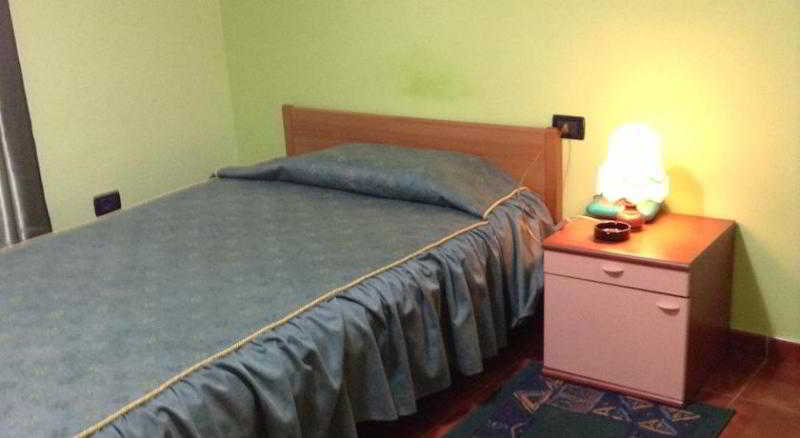Art Hotel Nirvana Tirana Bagian luar foto