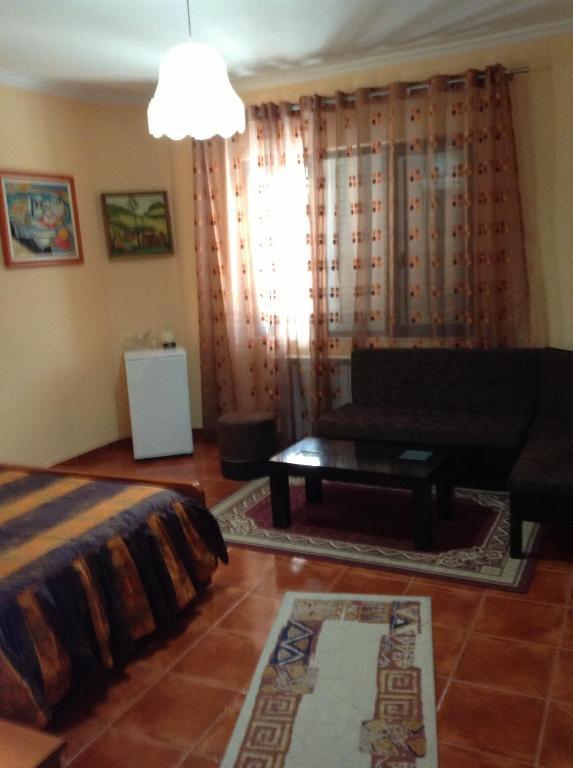 Art Hotel Nirvana Tirana Ruang foto
