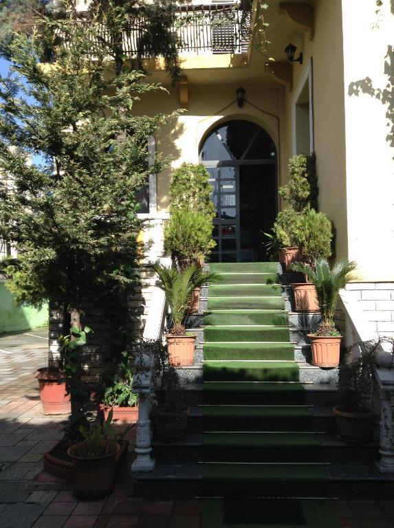 Art Hotel Nirvana Tirana Bagian luar foto